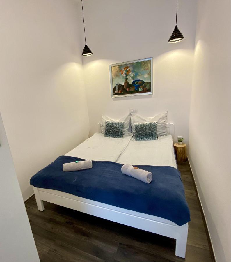 Art Apartment Szeged Luaran gambar