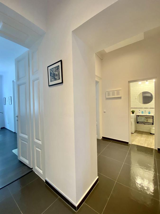 Art Apartment Szeged Luaran gambar
