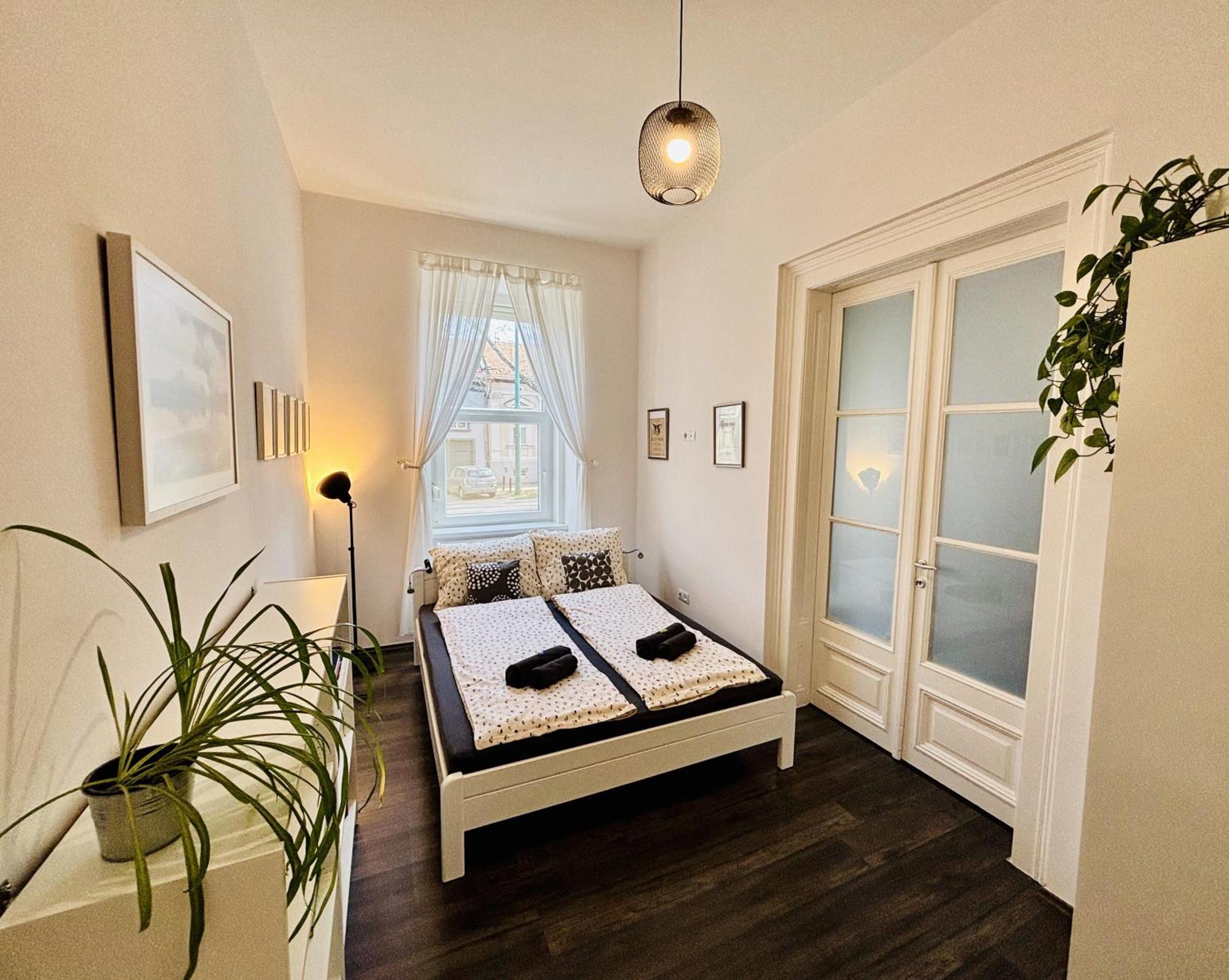 Art Apartment Szeged Luaran gambar